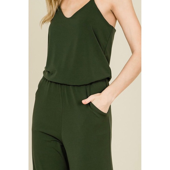 Olive Sleeveless Flare Pocket Jumpsuit - Picture 4 of 5